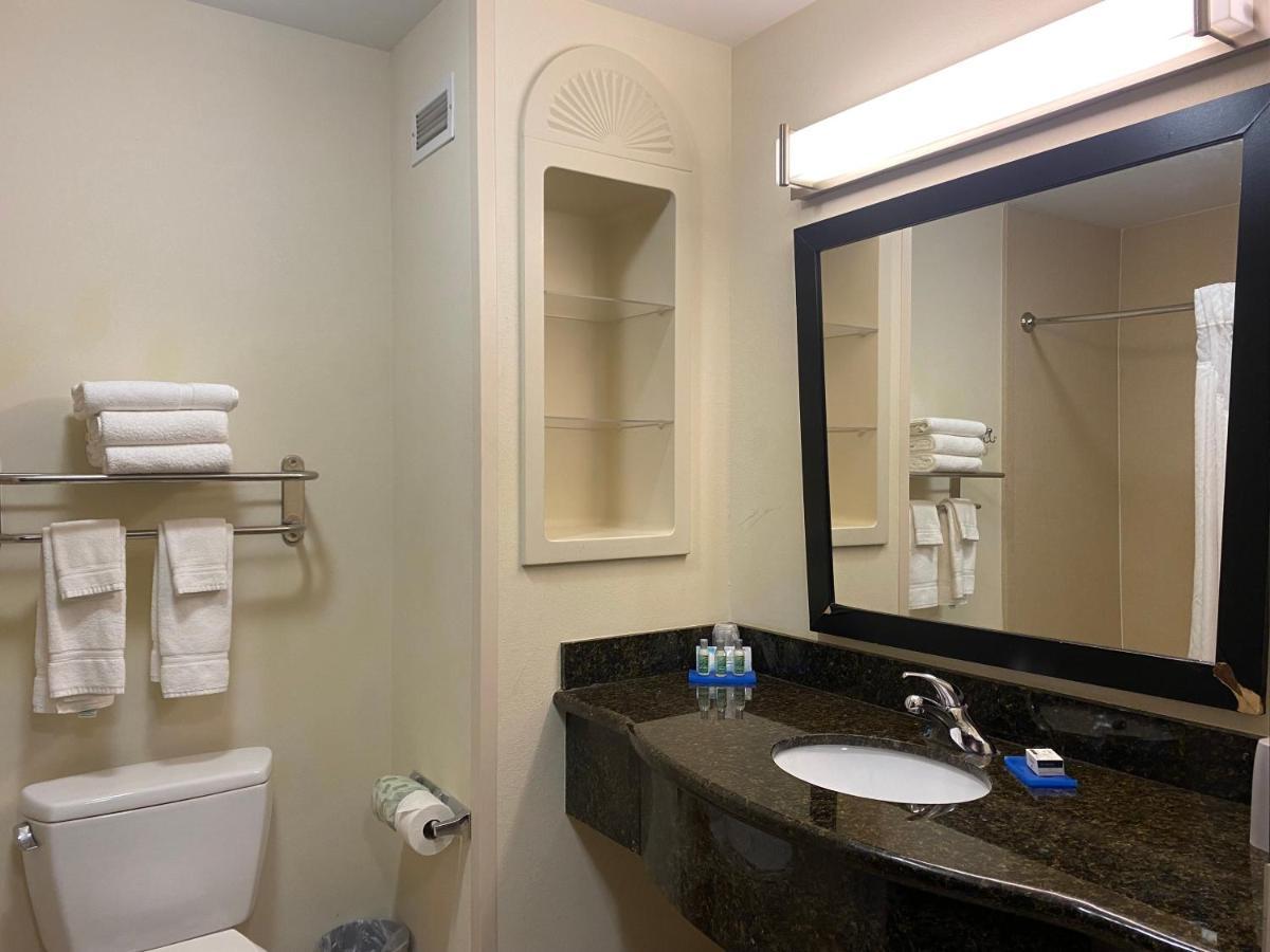 Holiday Inn Express Hotel And Suites - Odessa By Ihg Eksteriør billede