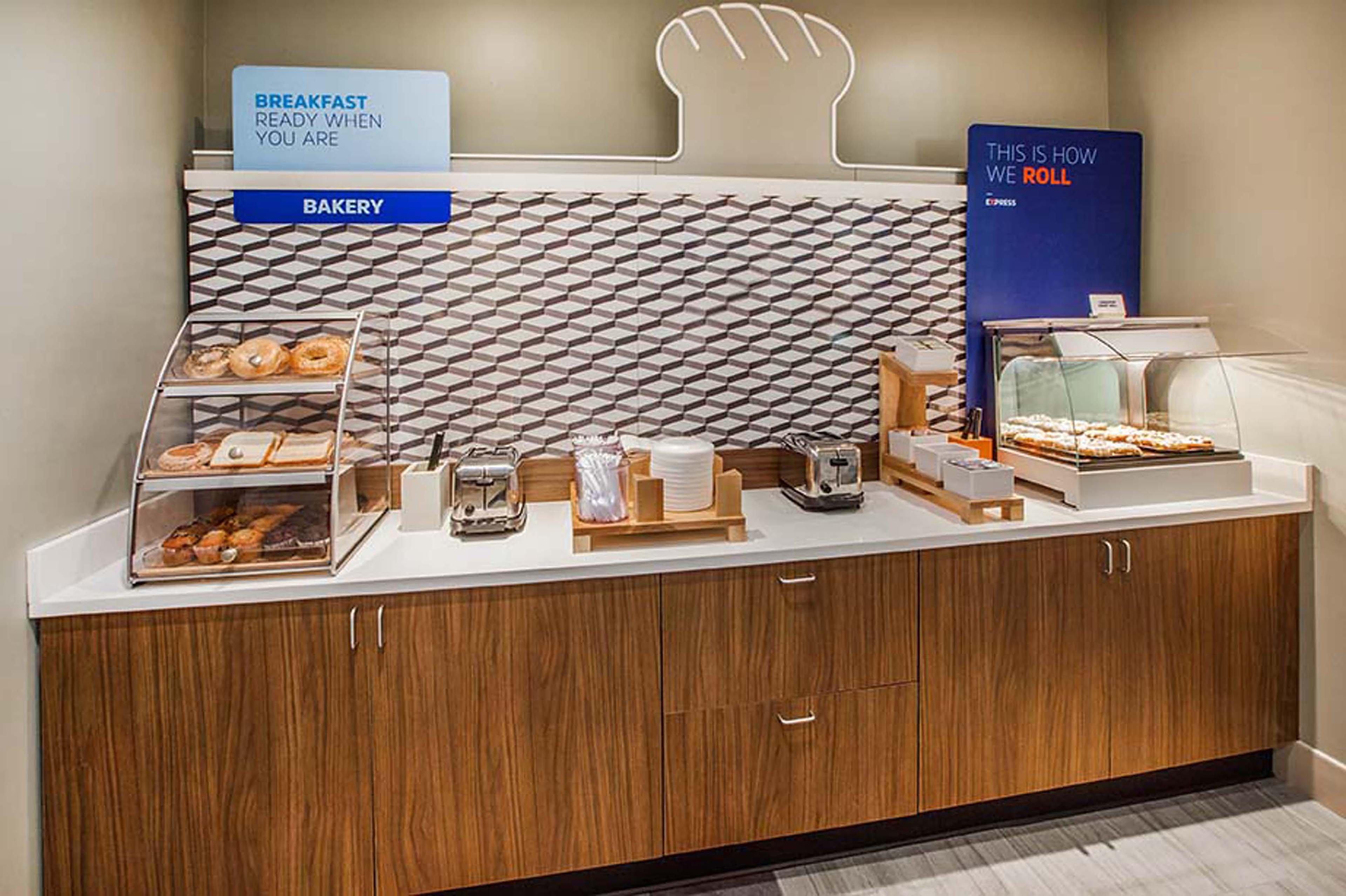 Holiday Inn Express Hotel And Suites - Odessa By Ihg Eksteriør billede